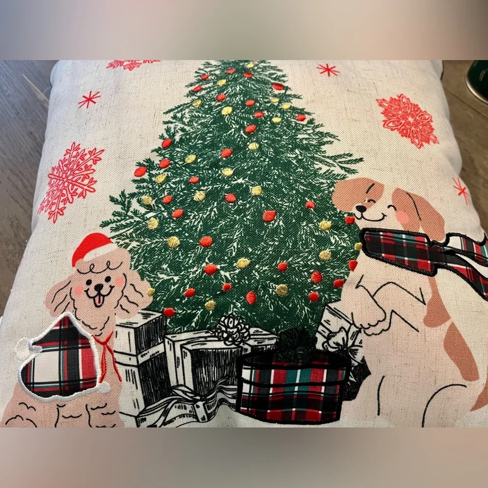 NWT! Embroidered Decorative Christmas Pillow!